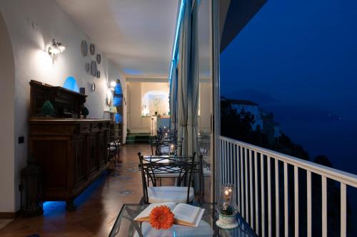 Hotel La Ninfa - image 5