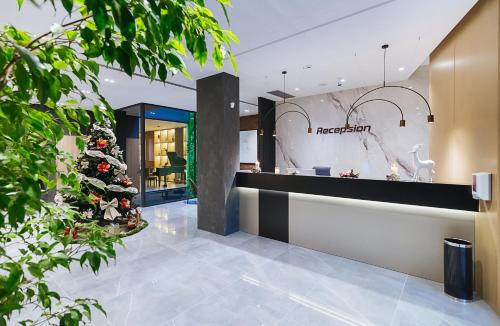Park Plazza - image 5