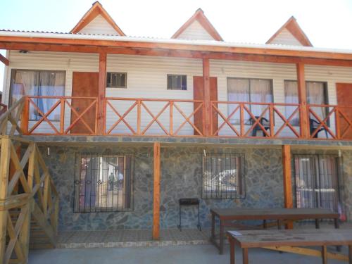 3 bedrooms, 5 beds