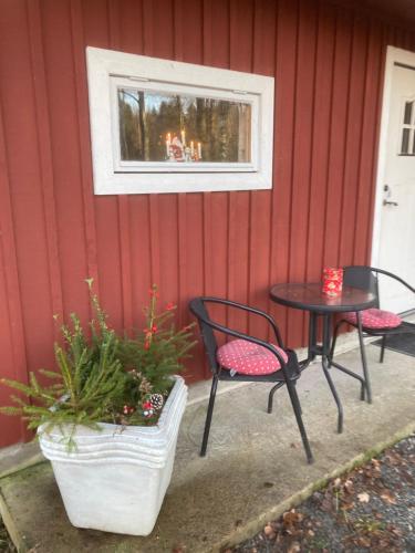 Strandnära Stuga Vänersnäs (Strandnara Stuga Vanersnas) in Trollhattan