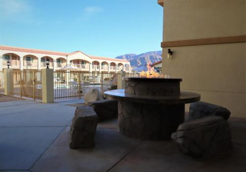 Programlehetőségek, Oasis Inn & Suites 29 Palms Hotel Joshua Tree National Park in Twentynine Palms