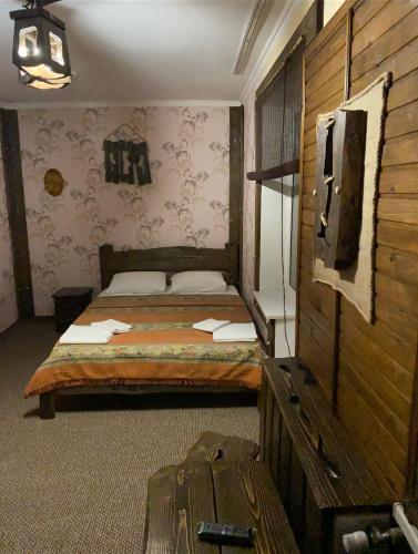 Family Room with Private Bathroom image 10