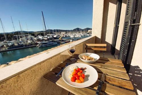 Modern Appartement - Les Pieds dans l'Eau - Saint-Tropez 4 - Location saisonnière - Cogolin