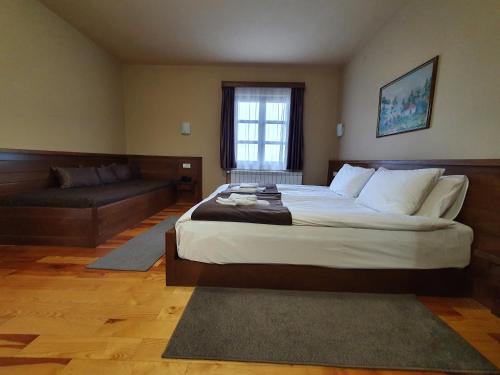 Hotel Tara - image 3