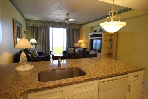 Daytona Beach Ocean Walk 1 Bedrooms