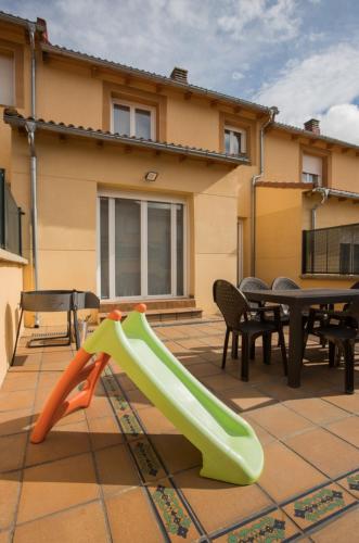 Létesítmények, Casa turística Me quedo en el pueblo (Casa turistica Me quedo en el pueblo) in Munana