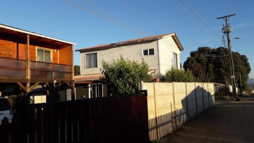 "ERyMAR" CASA PARA FAMILIAS A PASOS DE CALETA HORCON