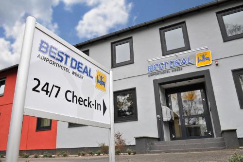 Best Deal Airporthotel Weeze - image 4