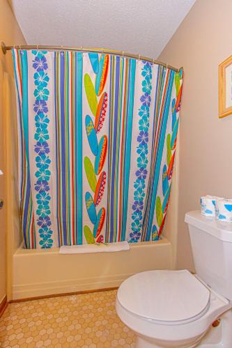 Plantation Golf Villas 2 Miles to the beach! Sleeps 6 - image 3