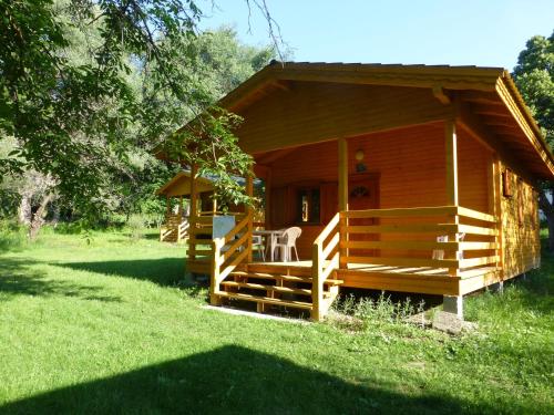 Camping, Hôtel De Plein Air Les Cariamas - Camping - Châteauroux-les-Alpes