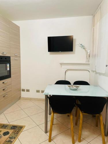 Casa Dei Fiori 3 2