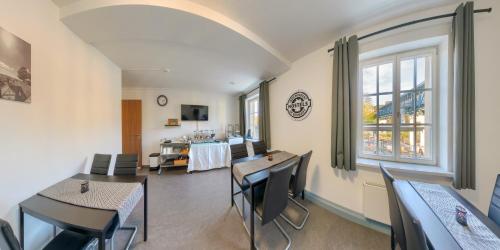 Restaurante, Hostel-Marburg-one in Marburg