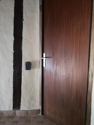 L1 - Green and cosy flat close Paris - WIFI in شيلي-مازارين