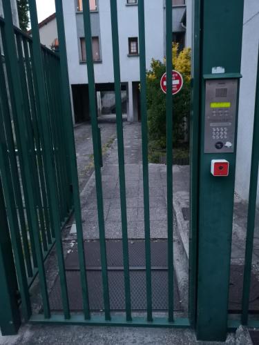 L4 - Green and cosy flat close Paris - WIFI & NETFLIX in 希利馬紮蘭