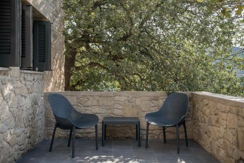 Velanis Ηouse, style into nature - secluded