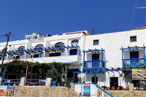  Blue Sky Aparts in Mikrón Choríon