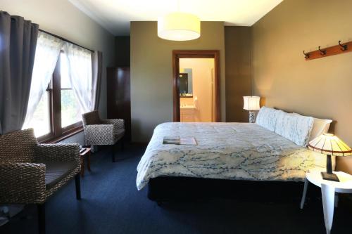 Kermandie Hotel Room Type - Family Room with Marina View