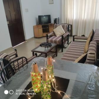 One-Bedroom Apartment image 8