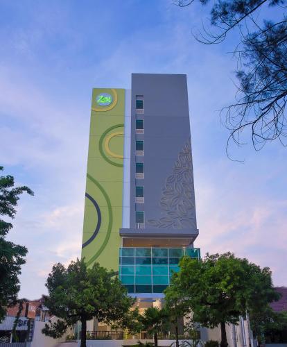 Zest Hotel Parang Raja Solo