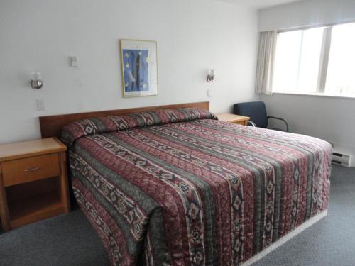 Royal Lodge Motel