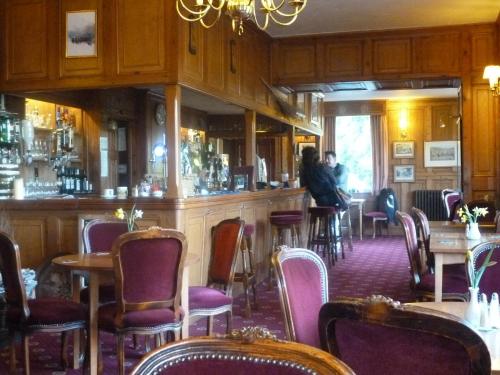 Tyrrells Ford Hotel