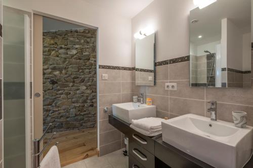 Vannas istaba, Maison avec piscine privee a La Digne-d'Aval in La Digne-d'Aval