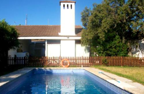 5 bedrooms villa with private pool enclosed garden and wifi at Valdecaballeros