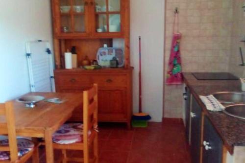 One bedroom house with garden at Triquivijate