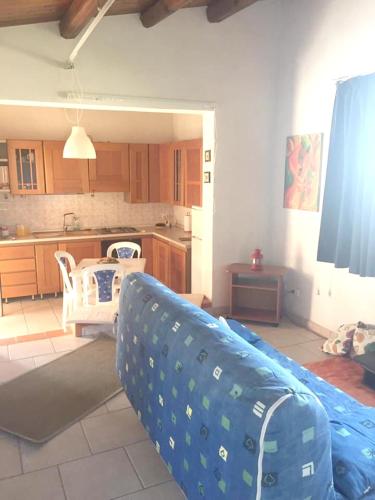  Seafront Apartment in Scoglitti with Enclosed Garden in Scoglitti
