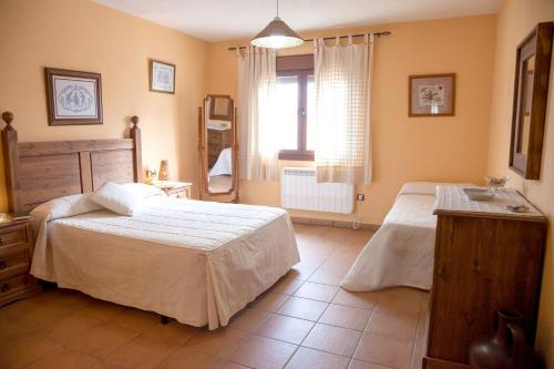  Welcoming House with Mountain View in Sotoserrano in Sotoserrano