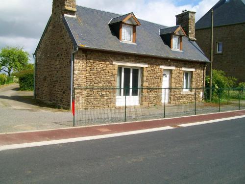 Maison de 3 chambres avec jardin amenage et wifi a Reffuveille