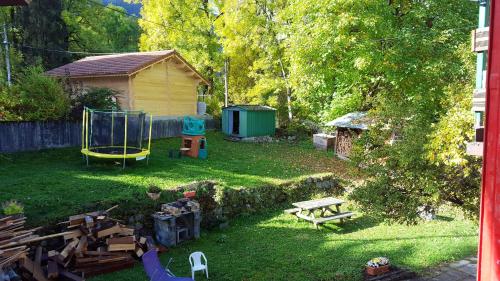 Appartement de 3 chambres avec jardin clos et wifi a Mont Saxonnex