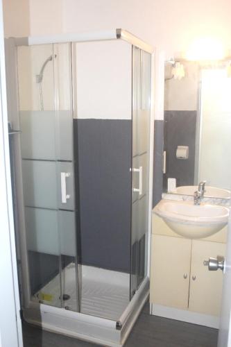 Appartement moderne à Les Trois Ilets, 40 m², vue jardin