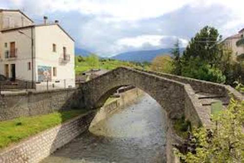 Apartment with one bedroom in Calvello with WiFi - image 2
