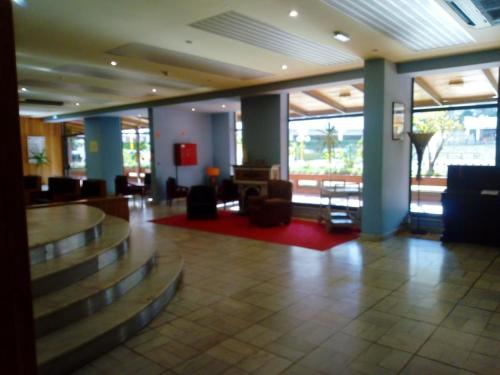 Apartment with one bedroom in Portimao with wonderful city view furnished balcony and WiFi 300 m from the beach - image 8