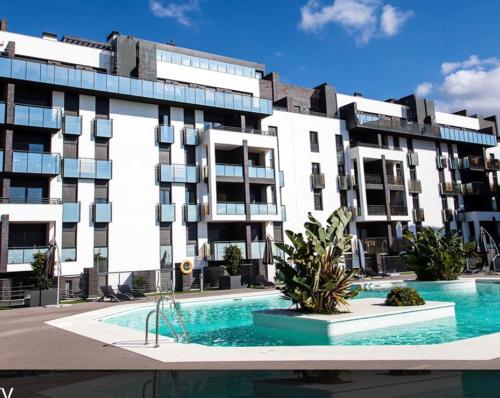  2 bedrooms appartement at Aguadulce 500 m away from the beach with city view shared pool and spa in Aguadulce