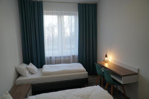 Standard Twin Room with Shared Bathroom