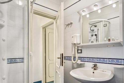 Gocce Di Capri Resort - image 2