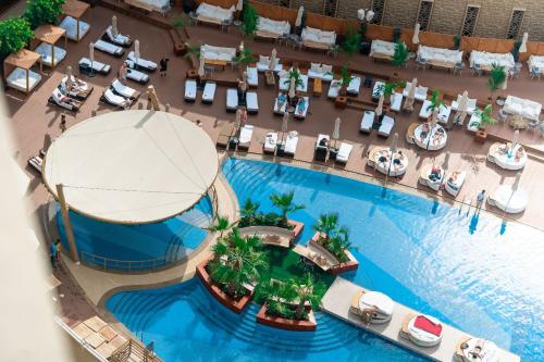 Luton Vacation Homes - Address Dubai Marina Stylish Studio, Marina View