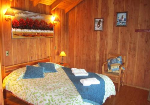 3 bedrooms, 7 beds