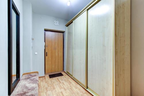 Cozy apartment in Aston Plaza on Radishcheva, next to the shopping and entertainment center Alatyr -