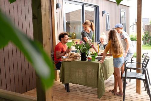 6-persoons Familielodge - image 5