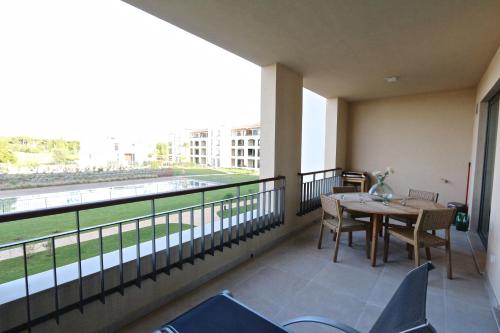 Vilamoura Gardens - Clever Details, CD 212