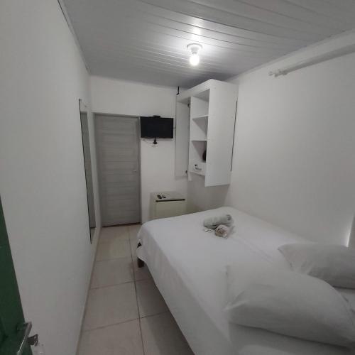Double Room image 7