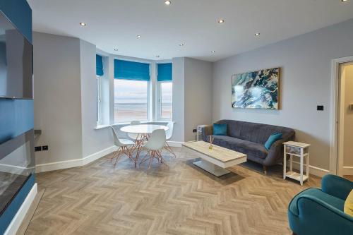 Bellevue Apartments - image 5
