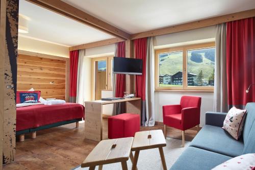 Hotel Hasenauer 4 Sterne Superior Room Type - Junior Suite with Balcony Hotel Hasenauer 4 Sterne Superior Room Type - Junior Suite with Balcony