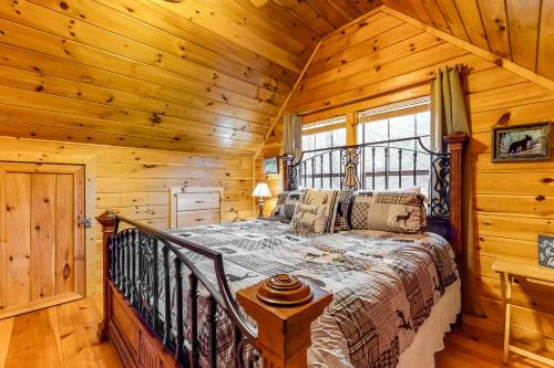 Lazy Bear Lodge - image 4