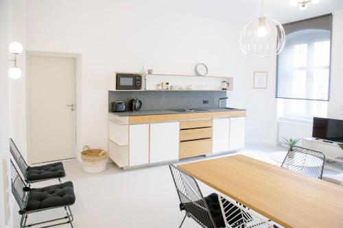 Apartment image 7