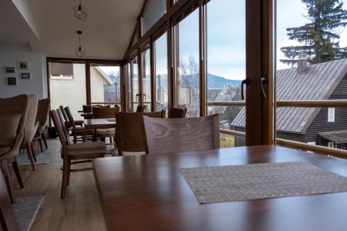 Borovnica Sweet Apartments - image 8