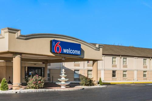 Motel 6-Levittown, PA - Bensalem